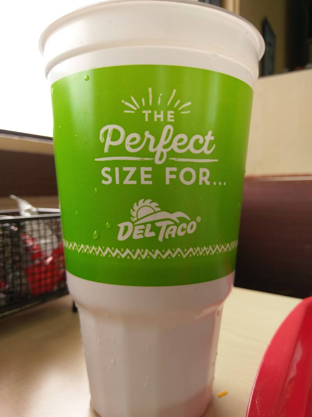 Del Taco | meal takeaway | 14485 S Inglewood Ave, Hawthorne, CA 90250, USA | 3109738801 OR +1 310-973-8801