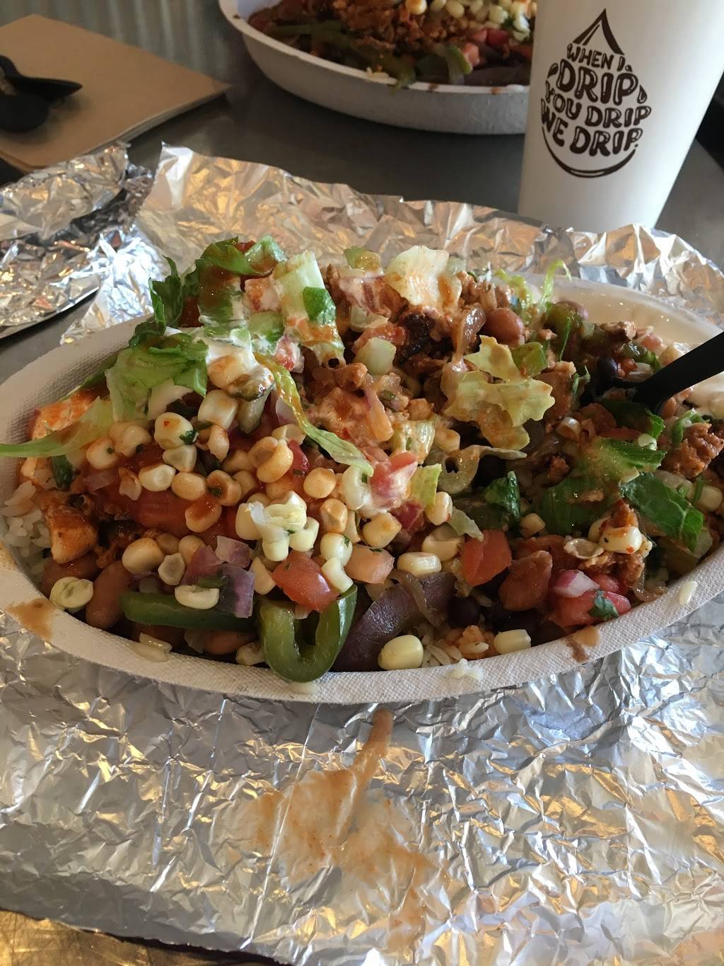Chipotle Mexican Grill | restaurant | 60 Newport Ave, Quincy, MA 02171, USA | 6173280413 OR +1 617-328-0413