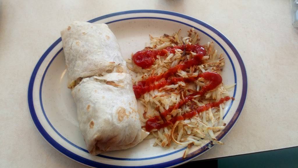 Hugos Restaurant | restaurant | 1049 Casitas Pass Rd, Carpinteria, CA 93013, USA | 8055662134 OR +1 805-566-2134