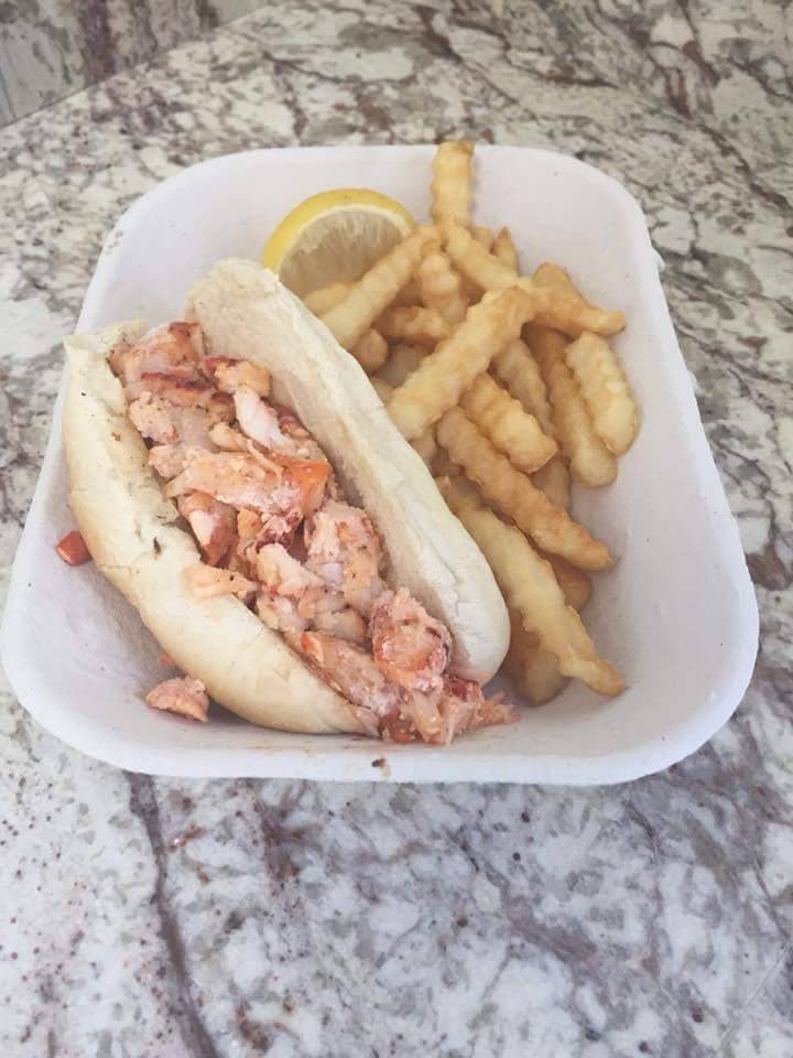 The Greeks | restaurant | 99 Bridgeport Ave, Shelton, CT 06484, USA | 4752692057 OR +1 475-269-2057