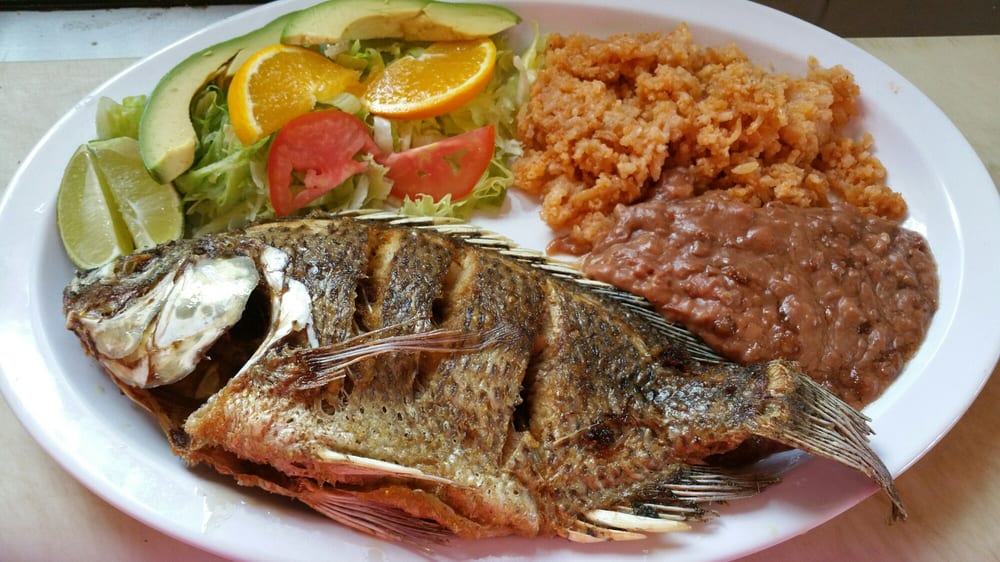 La Veracruzana | restaurant | 2101 Gordon Terry Pkwy, Decatur, AL 35601, USA | 2566863807 OR +1 256-686-3807