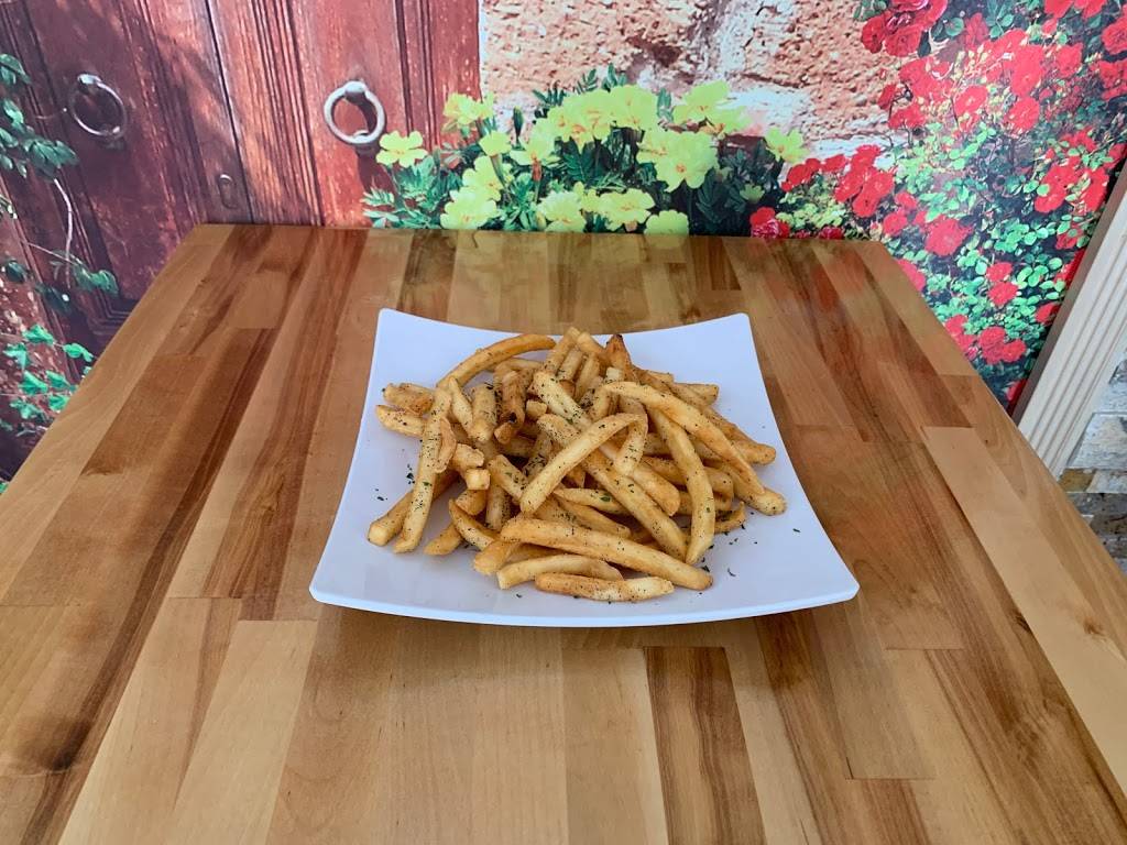 Fratellos Pizzeria and Wings | meal delivery | 563 Washington St, Brighton, MA 02135, USA | 6177839464 OR +1 617-783-9464