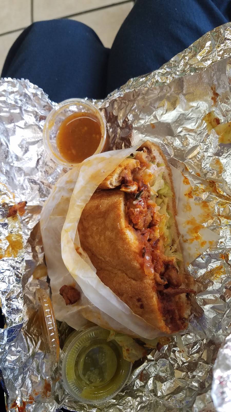 Javis Burritos | restaurant | 544 Crescent Blvd, Glen Ellyn, IL 60137, USA | 6304740980 OR +1 630-474-0980