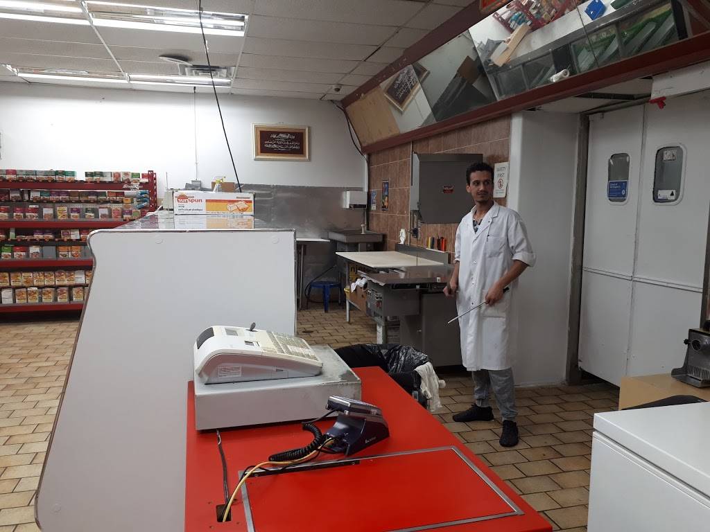 Sadaqat Halal Food Market | bakery | 427 Belmont Ave W, Kitchener, ON N2M 1N2, Canada | 5195847100 OR +1 519-584-7100