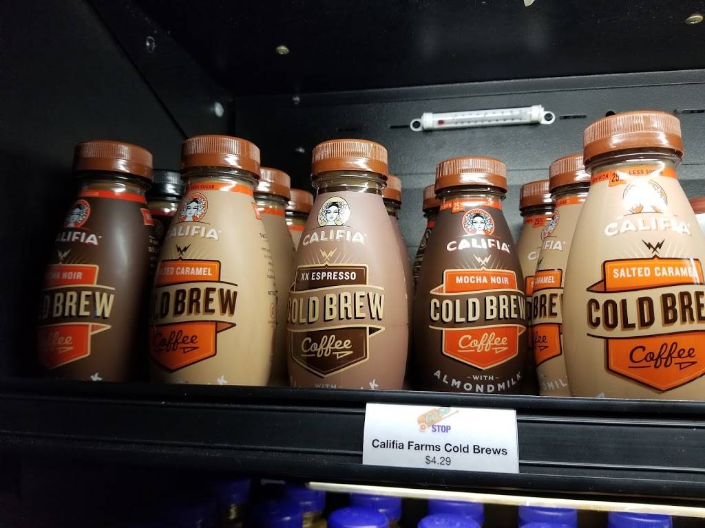 Gogo Stop | restaurant | 300 Terminal Dr, Boston, MA 02128, USA | 6036823082 OR +1 603-682-3082