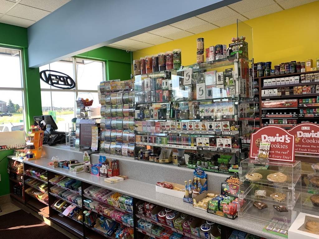 BP Gas | restaurant | 702 W Trafalgar Point Way, Trafalgar, IN 46181, USA | 3178785400 OR +1 317-878-5400