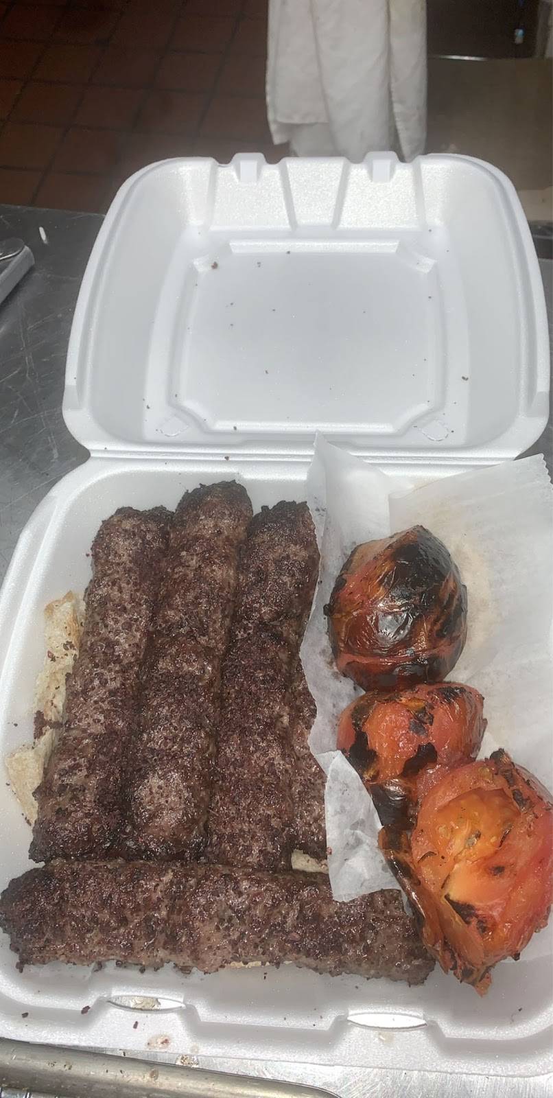 Palm Grill | restaurant | 15621 W Warren Ave, Detroit, MI 48228, USA | 3135818030 OR +1 313-581-8030