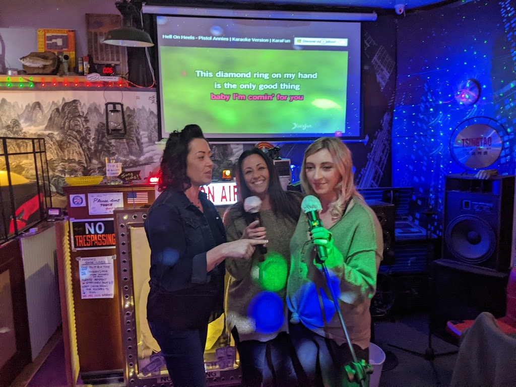 The karaoke palace | restaurant | 16 S Colville St, Walla Walla, WA 99362, USA | 5095267464 OR +1 509-526-7464