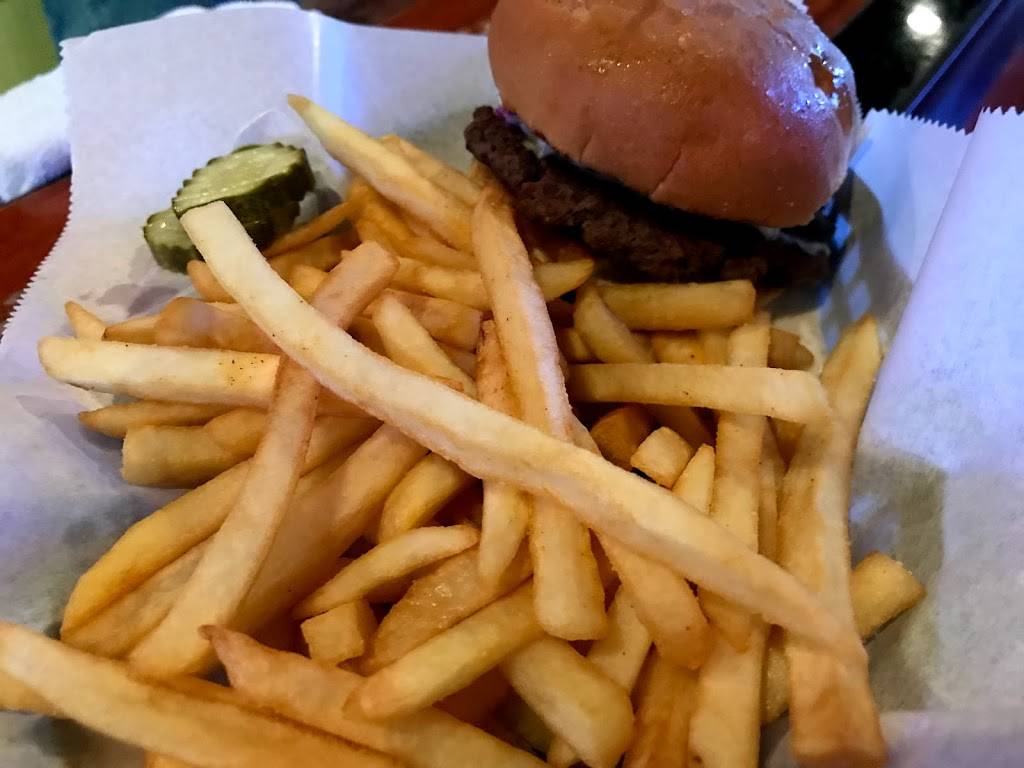 Tony Jaros River Garden | restaurant | 2500 Marshall St NE, Minneapolis, MN 55418, USA | 6127899728 OR +1 612-789-9728