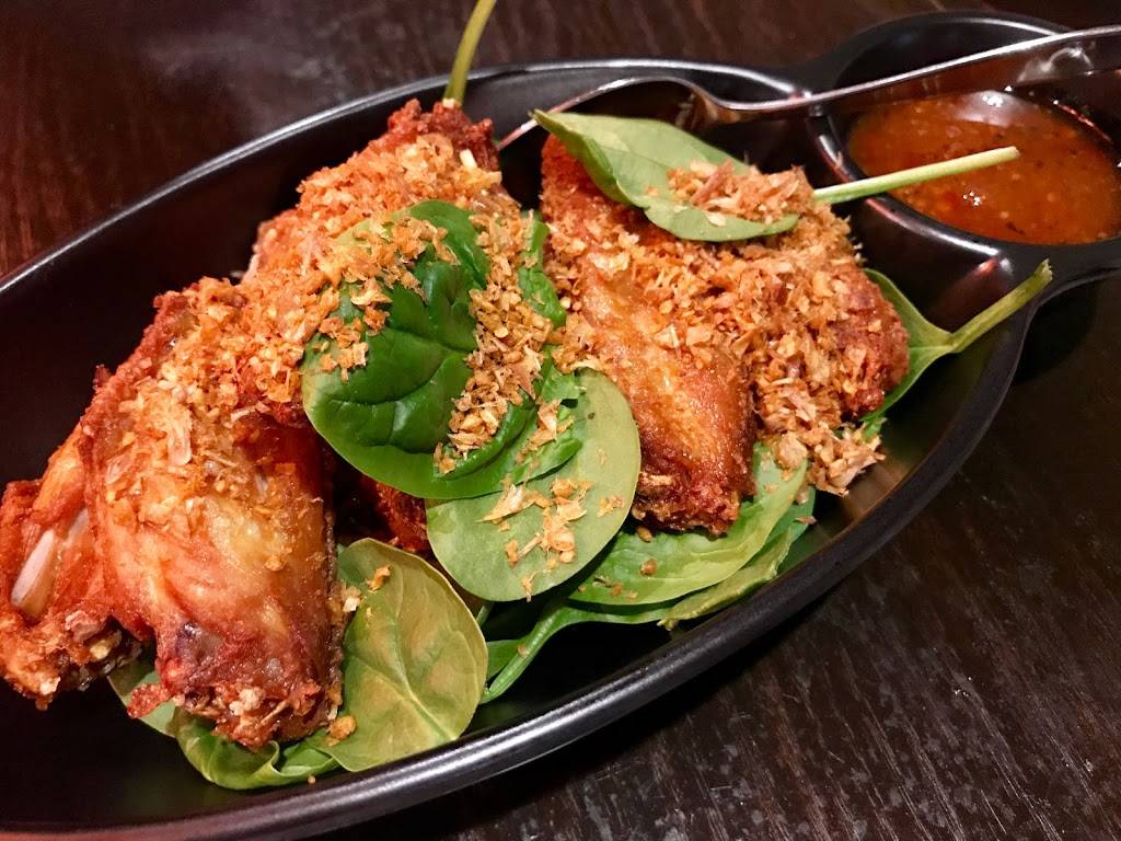 Sing Tong Thai Cuisine | restaurant | 4605 NE 4th St #1-2, Renton, WA 98059, USA | 4255244910 OR +1 425-524-4910