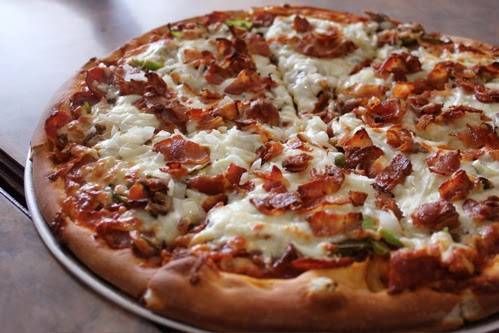 Restaurant Danis Pizzeria | restaurant | 7669 Rue Centrale, LaSalle, QC H8P 1L4, Canada | 5143632470 OR +1 514-363-2470