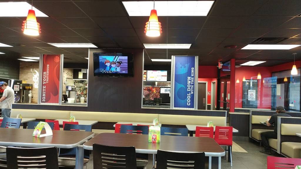 Burger King | restaurant | 1905 S Main St, Madisonville, KY 42431, USA | 2708214398 OR +1 270-821-4398