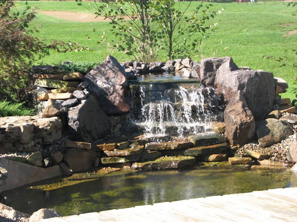 Chizmar Landscaping |  | 416 S Robinson St Suite 2, Bloomington, IL 61701, USA | 3098207482 OR +1 309-820-7482
