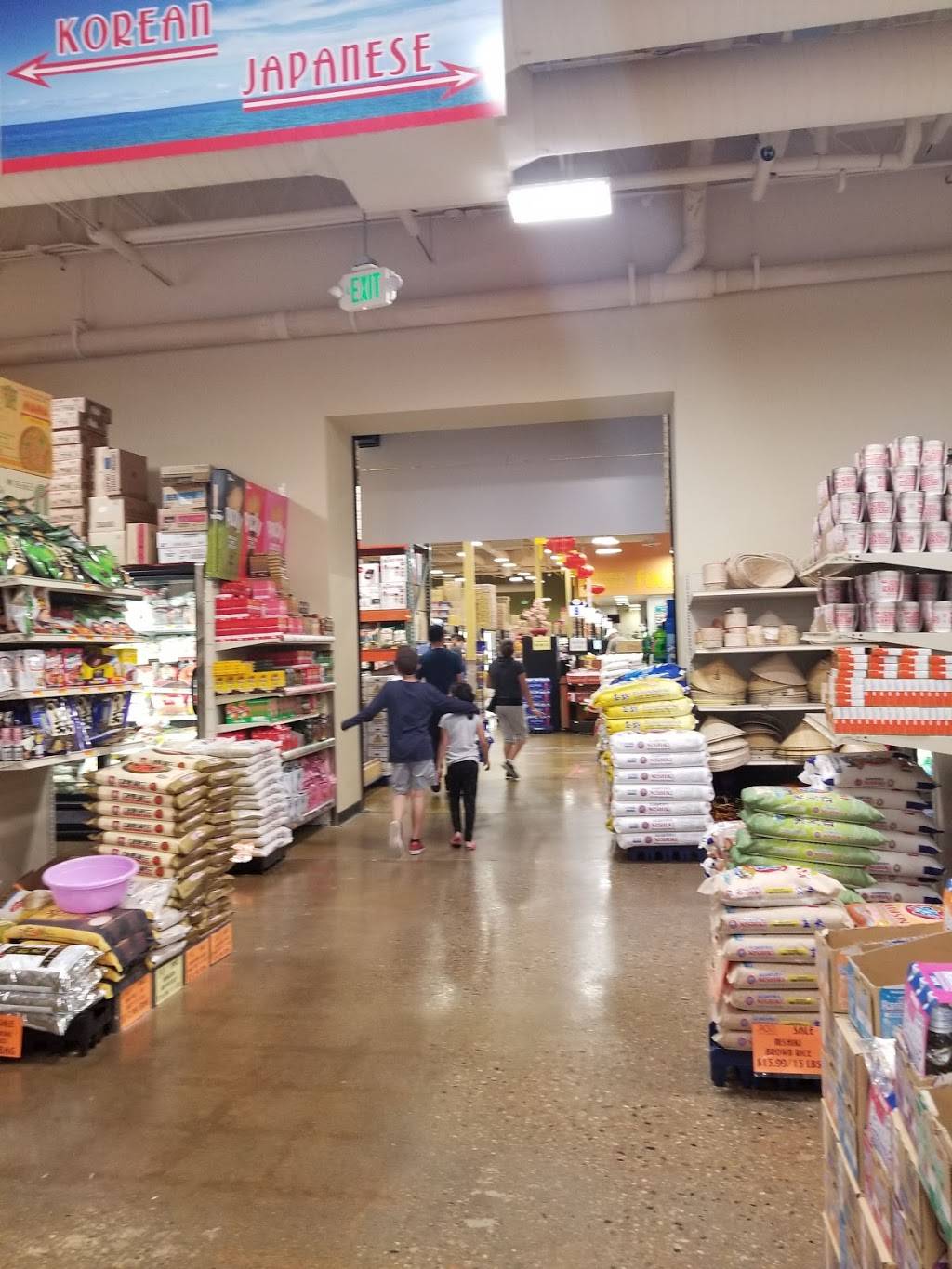 Aki Asian Hotpot Restaurant | restaurant | 12303 E Mississippi Ave #125, Aurora, CO 80012, USA | 7206383193 OR +1 720-638-3193