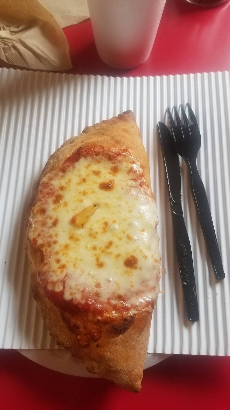 Russells Pizza | restaurant | 136 Lee St N, Wagener, SC 29164, USA | 8035645012 OR +1 803-564-5012