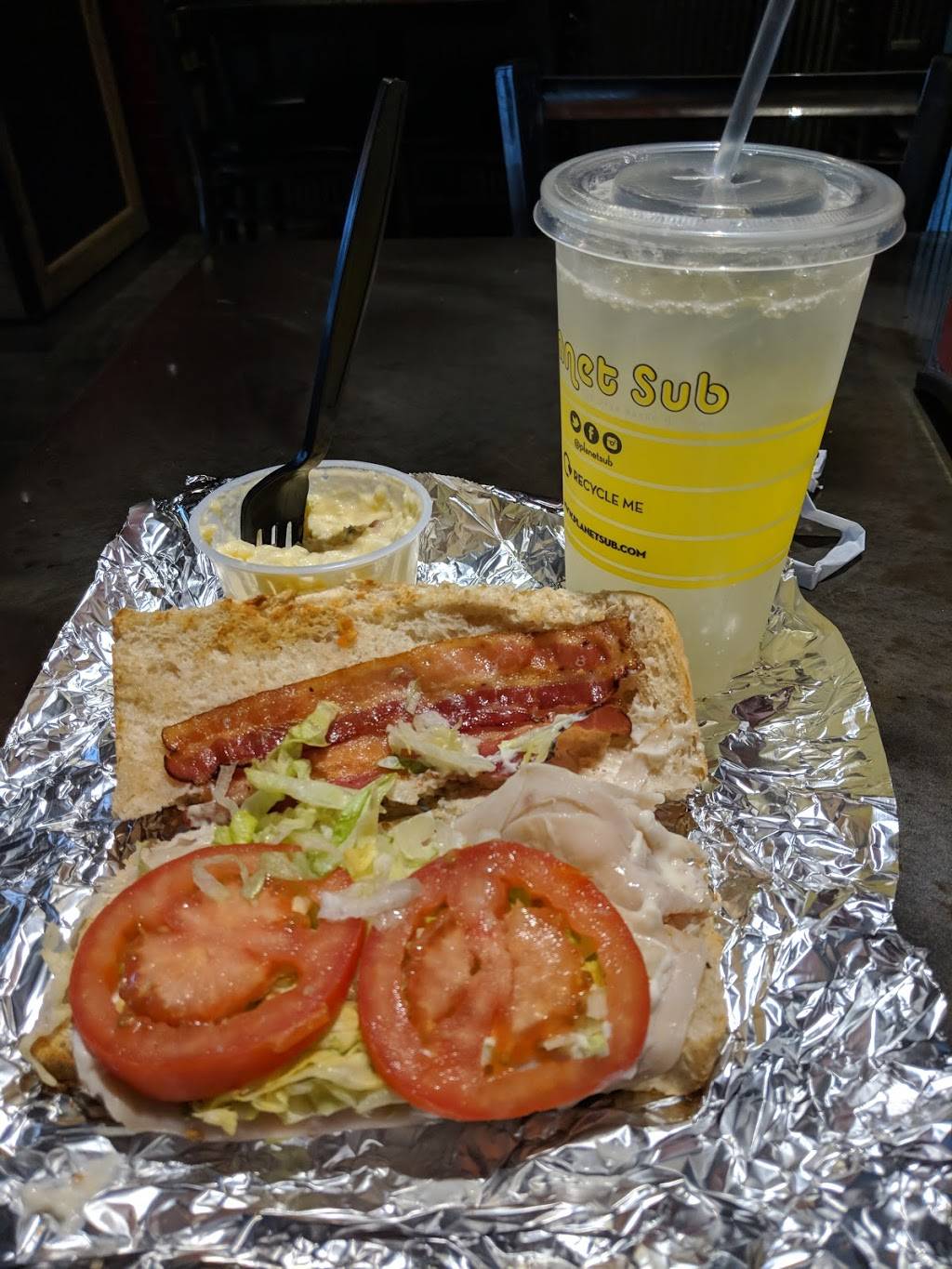 Planet Sub | restaurant | 1070 E Tucson Marketplace Blvd, Tucson, AZ 85713, USA | 5202071020 OR +1 520-207-1020