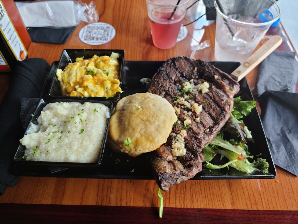 Fin & Feathers | restaurant | 360 Edgewood Ave SE, Atlanta, GA 30312, USA | 6787055757 OR +1 678-705-5757