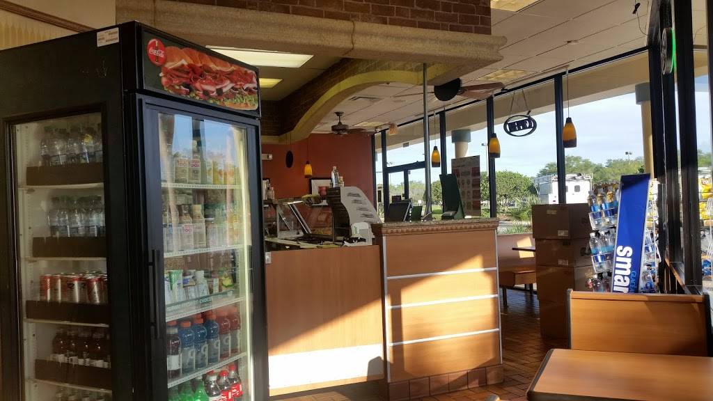 Subway | restaurant | 1569 E Silver Star Rd, Ocoee, FL 34761, USA | 4072970560 OR +1 407-297-0560