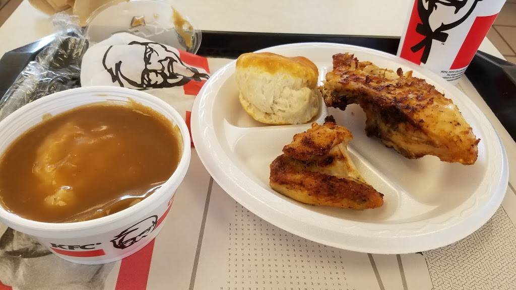 KFC | restaurant | 2636 Midway Rd, Carrollton, TX 75006, USA | 9723883904 OR +1 972-388-3904