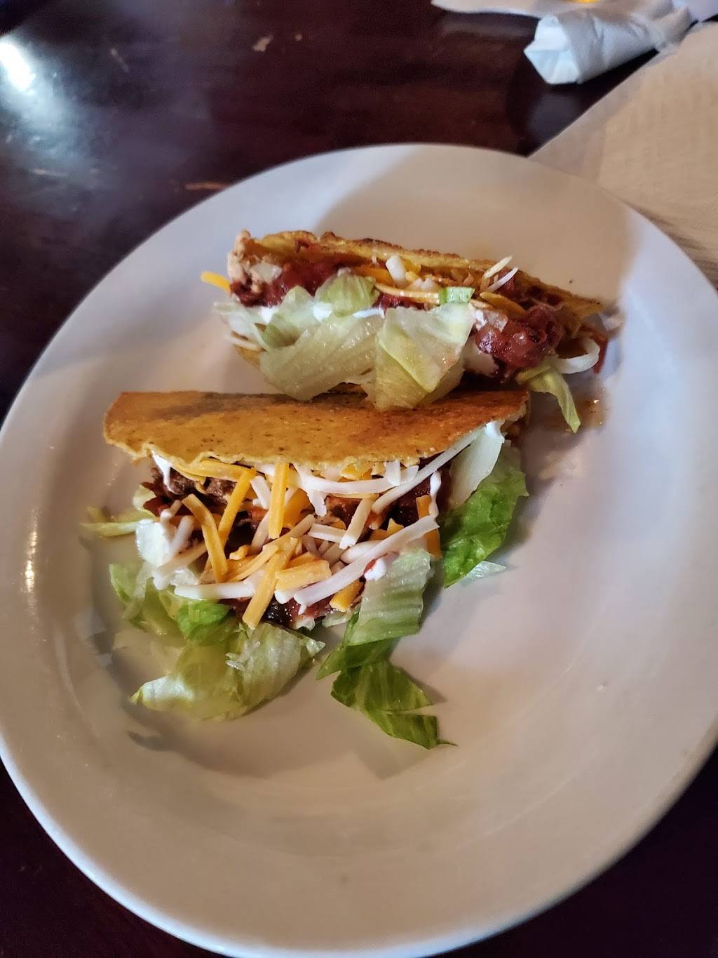 Barons Pub | restaurant | 185 N Main St, Suffolk, VA 23434, USA | 7579343100 OR +1 757-934-3100