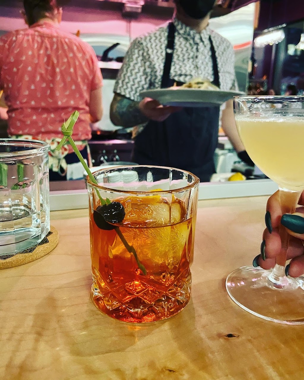 Rochambeau | restaurant | 235 Roy St, Seattle, WA 98109, USA | 2064857111 OR +1 206-485-7111