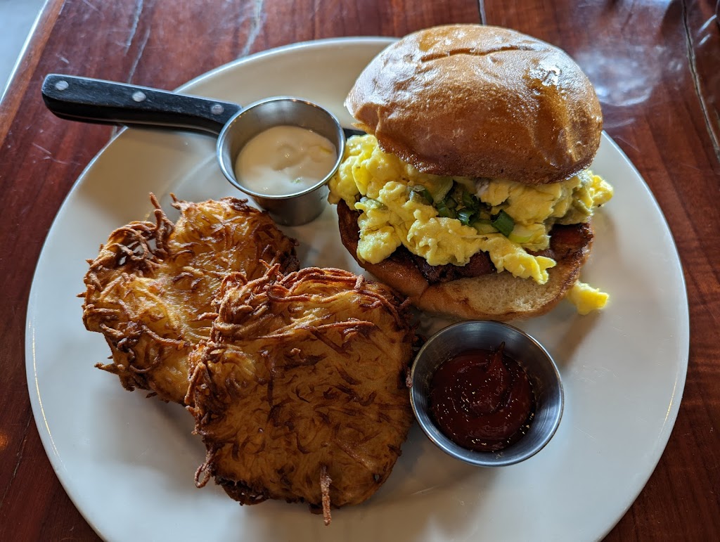 Redwood | restaurant | 7915 SE Stark St, Portland, OR 97215, USA | 5038415118 OR +1 503-841-5118