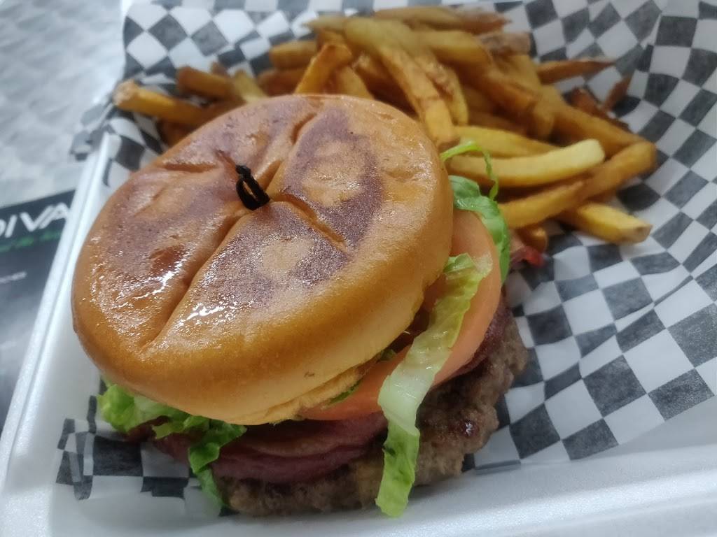 DIVA RESTAURANT- Just Eat the Best | restaurant | 167 Applewood Crescent, Concord, ON L4K 4K7, Canada | 9056603482 OR +1 905-660-3482