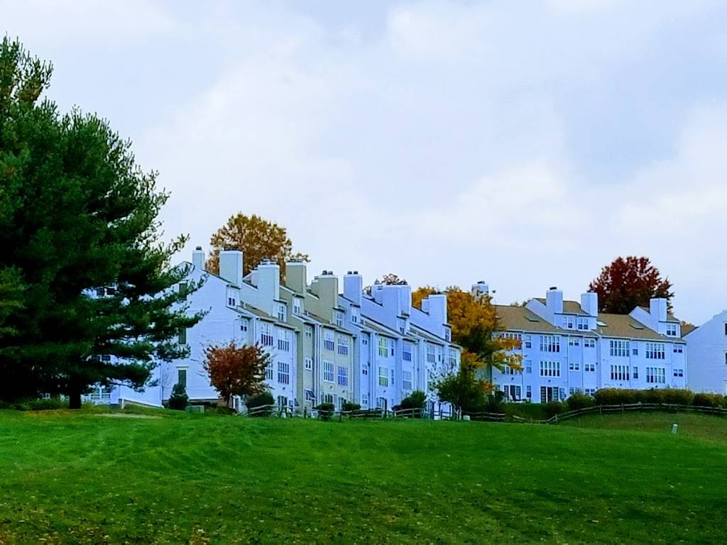 Penderbrook Golf Club | restaurant | 2603, 3700 Golf Trail Ln, Fairfax, VA 22033, USA | 7033853700 OR +1 703-385-3700