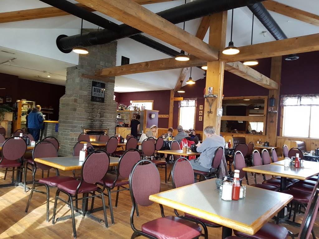 Debbs Place | restaurant | 352 Huronia Rd, Barrie, ON L4N 8Y9, Canada | 7057271361 OR +1 705-727-1361