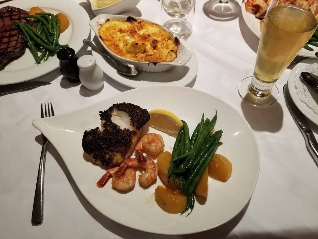 Lord Nelson Steak House | restaurant | 650 Plains Rd E, Burlington, ON L7T 2E9, Canada | 9056397950 OR +1 905-639-7950