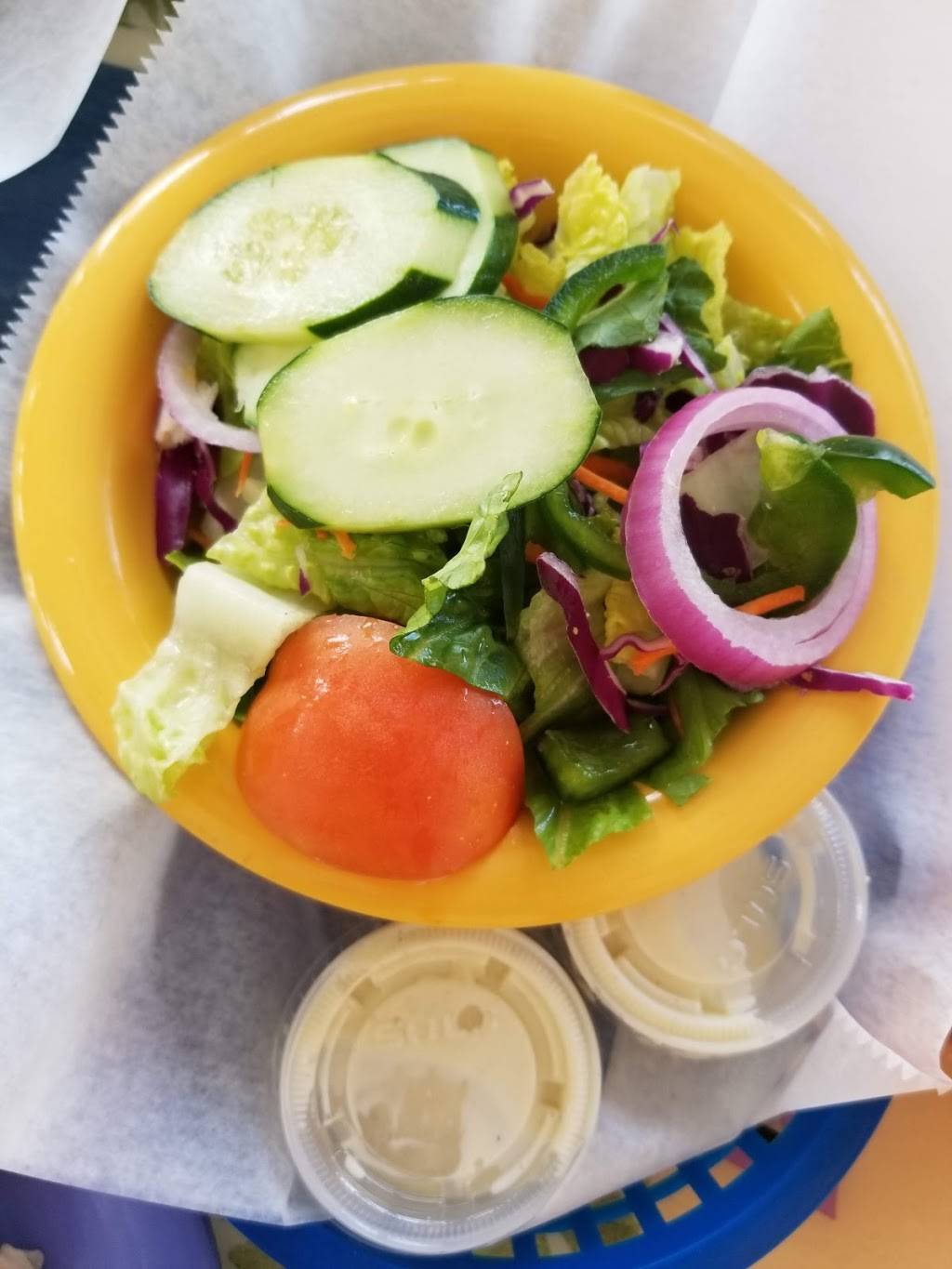 Long Doggers - Indialantic | restaurant | 890 N Miramar Ave, Indialantic, FL 32903, USA | 3217251115 OR +1 321-725-1115