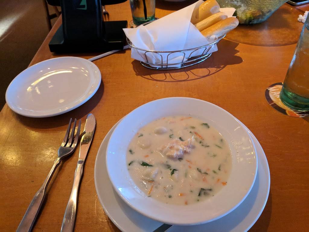 Olive Garden Italian Restaurant | meal takeaway | 700 N Central Expy, Plano, TX 75074, USA | 9725788576 OR +1 972-578-8576