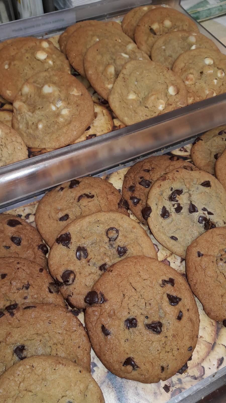 Subway | restaurant | 4040 Nolensville Pike, Nashville, TN 37211, USA | 6158372828 OR +1 615-837-2828