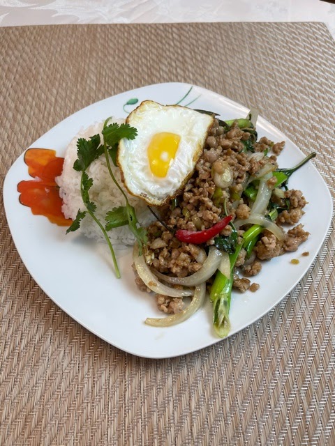 Golden Lotus Thai Food | restaurant | 24188 Boerne Stage Rd, San Antonio, TX 78255, USA | 2103797222 OR +1 210-379-7222