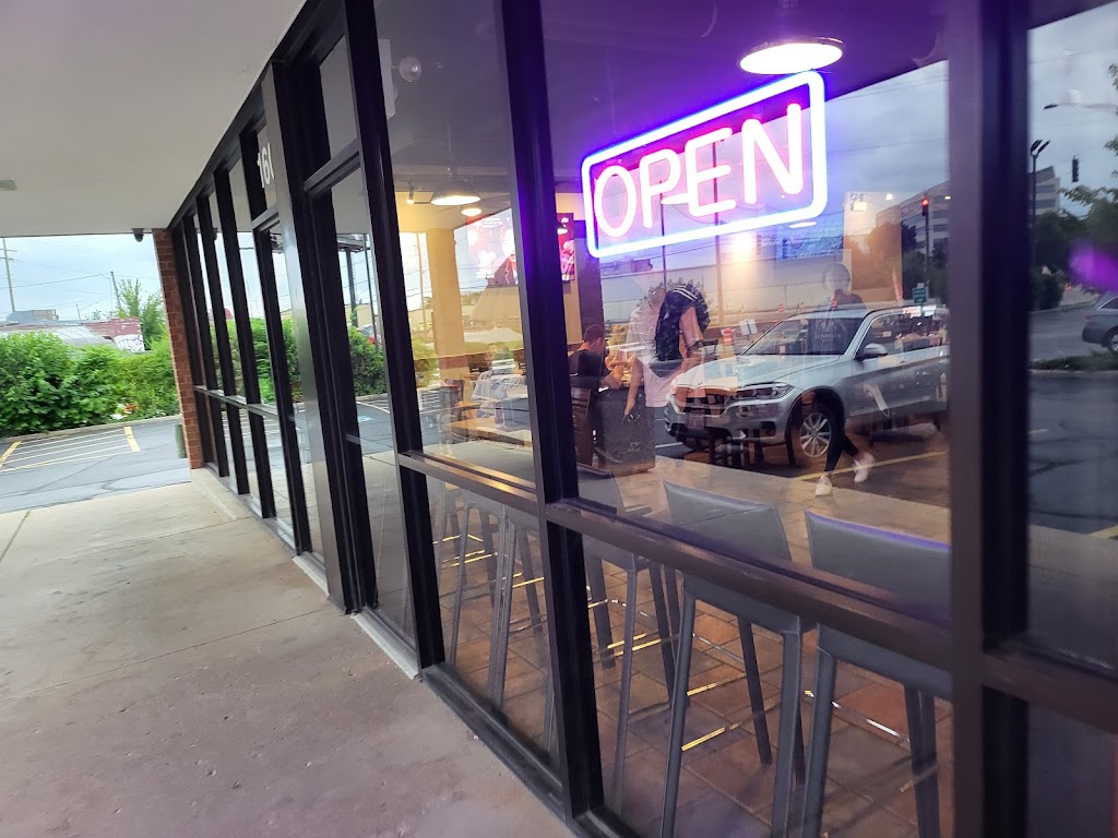 Choong Man Chicken Schaumburg (충만치킨) | restaurant | 1602 E Algonquin Rd, Schaumburg, IL 60173, USA | 8474858581 OR +1 847-485-8581