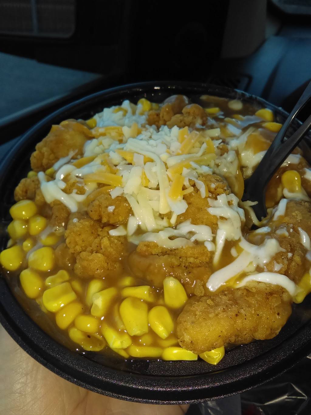 KFC | restaurant | 175-46 Hillside Avenue, Jamaica, NY 11432, USA | 7185262127 OR +1 718-526-2127