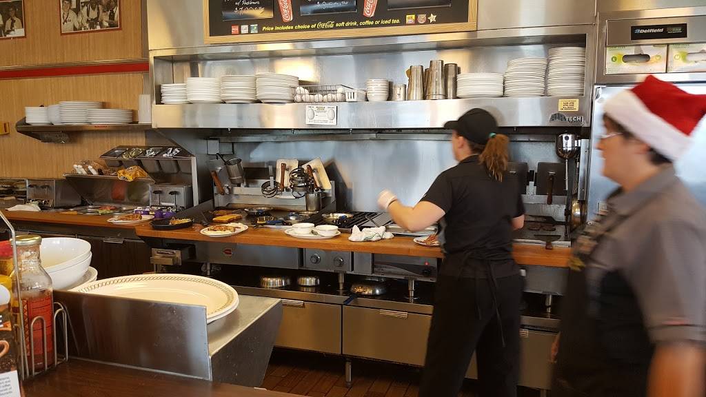 Waffle House | meal takeaway | 705 W Main St, Monteagle, TN 37356, USA | 9319243275 OR +1 931-924-3275