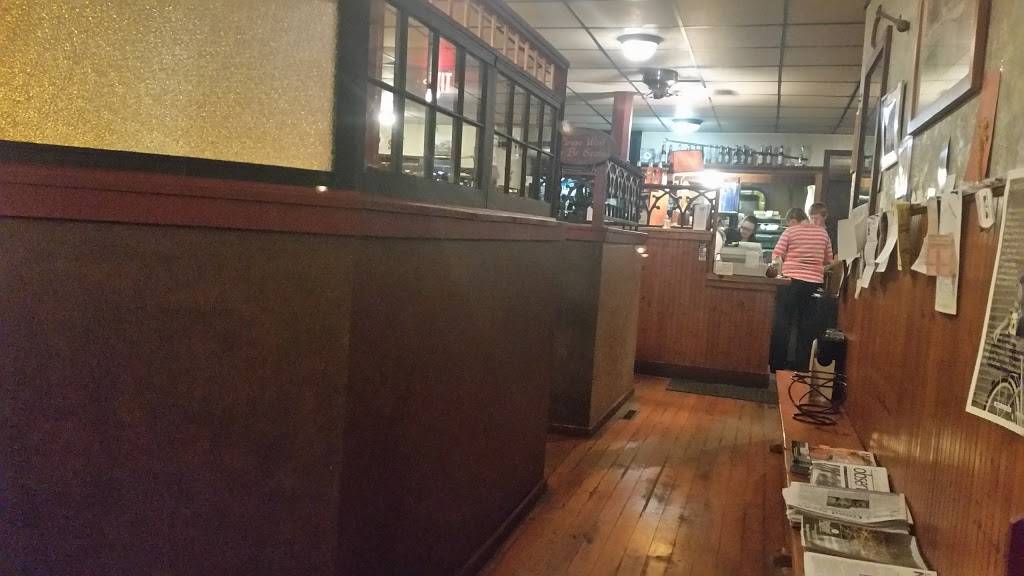 Sals South | restaurant | 15 S Main, Wallingford, VT 05773, USA | 8024462935 OR +1 802-446-2935