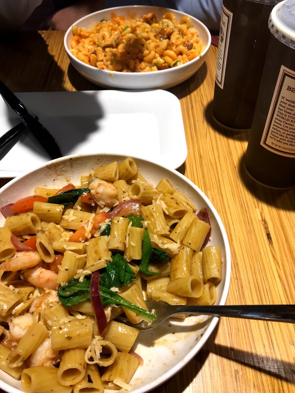 Noodles and Company | meal takeaway | 1 S Franklin St, Chicago, IL 60606, USA | 3126342132 OR +1 312-634-2132