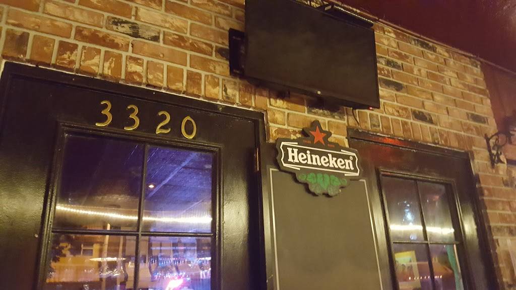 Blue Jean Blues | night club | 3320 NE 33rd St, Fort Lauderdale, FL 33308, USA | 9543066330 OR +1 954-306-6330