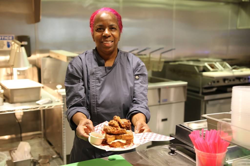 Pinky and Reds | restaurant | 2495 Bancroft Way, ASUC, Student Union, Berkeley, CA 94720, USA | 5106644355 OR +1 510-664-4355