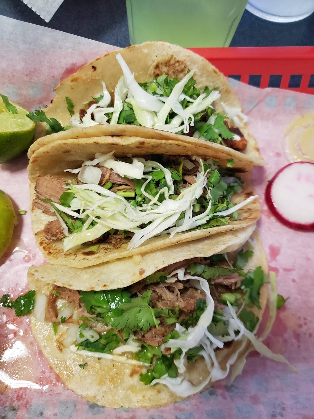 El Taco Rico Mexican Kitchen | restaurant | 210 N Woodland Blvd, DeLand, FL 32720, USA | 3862303926 OR +1 386-230-3926