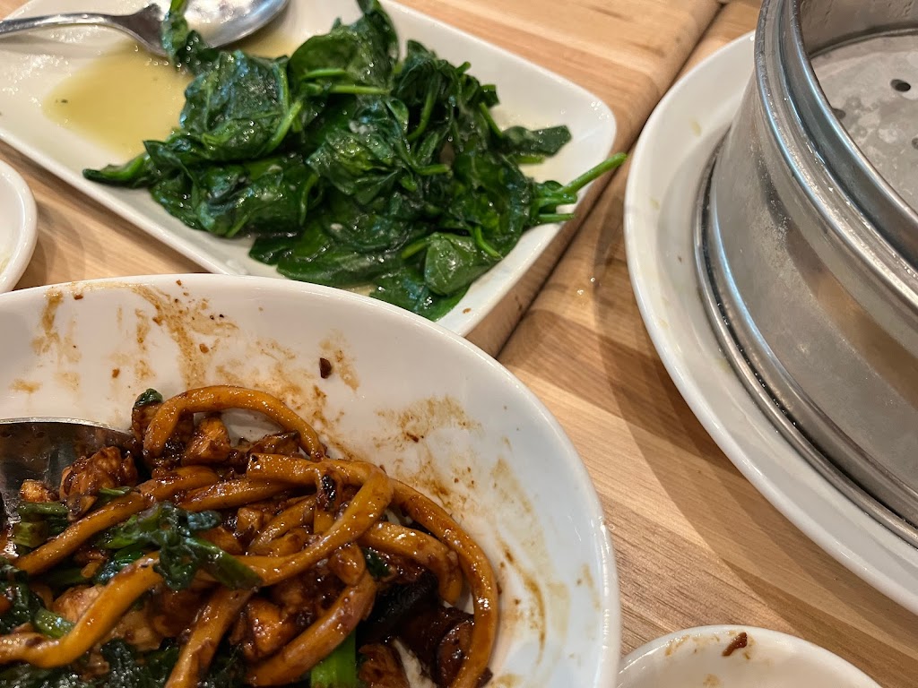 dan modern chinese - topanga village | restaurant | 6250 CA-27 Suite 1595, Woodland Hills, CA 91367, USA | 8188359211 OR +1 818-835-9211