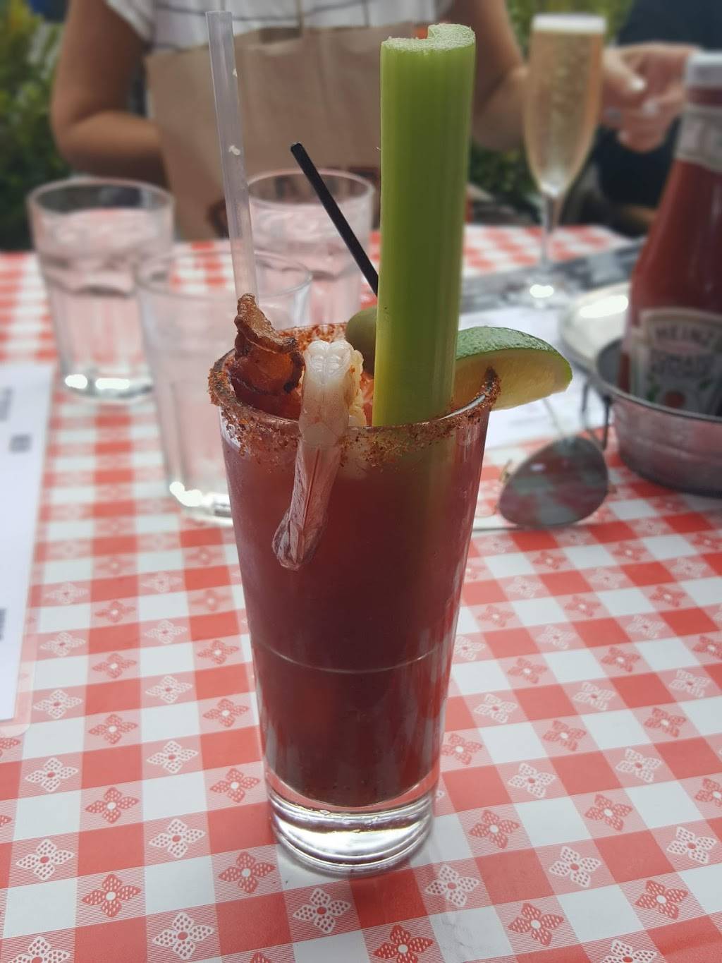 Lous Fish Shack | restaurant | 300 Jefferson St, San Francisco, CA 94133, USA | 4157715687 OR +1 415-771-5687