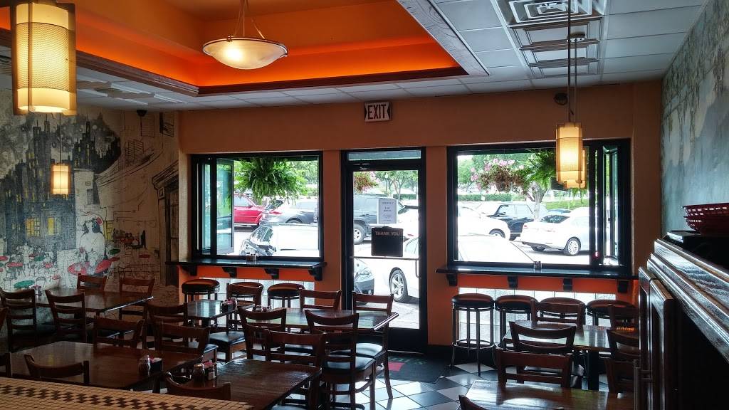 Scalinis Pizza & Pasta | restaurant | 2021 Abrams Rd, Dallas, TX 75214, USA | 2148218088 OR +1 214-821-8088