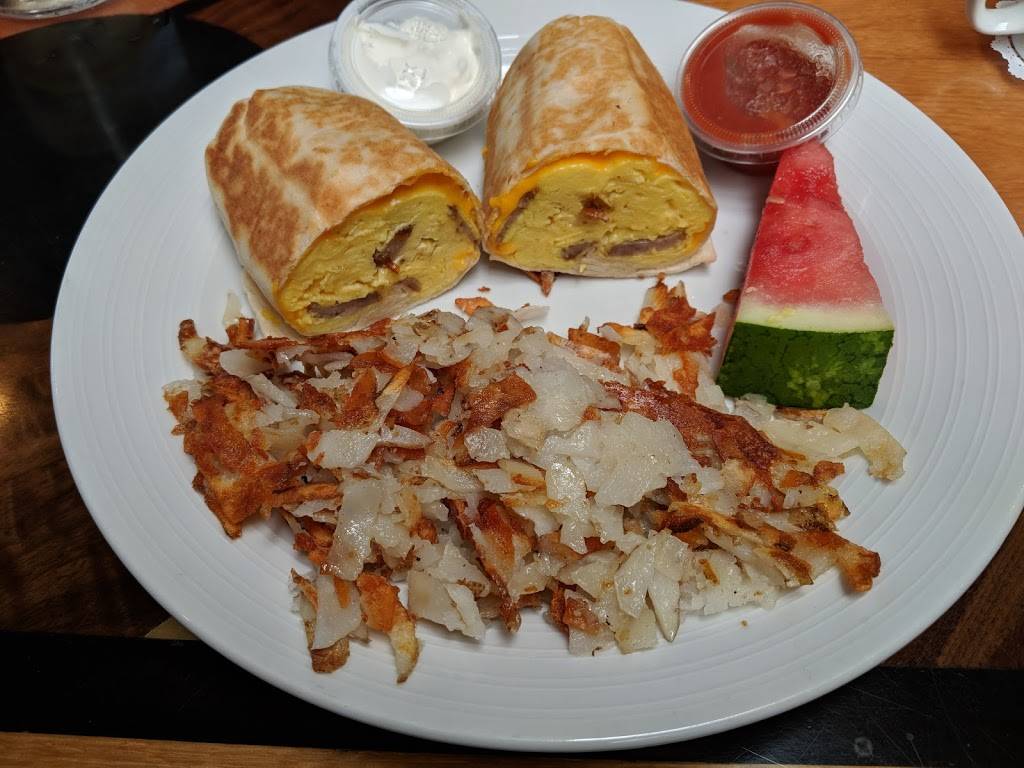 Egg Yolk Cafe | cafe | 100 S Neltnor Blvd, West Chicago, IL 60185, USA | 6302312370 OR +1 630-231-2370