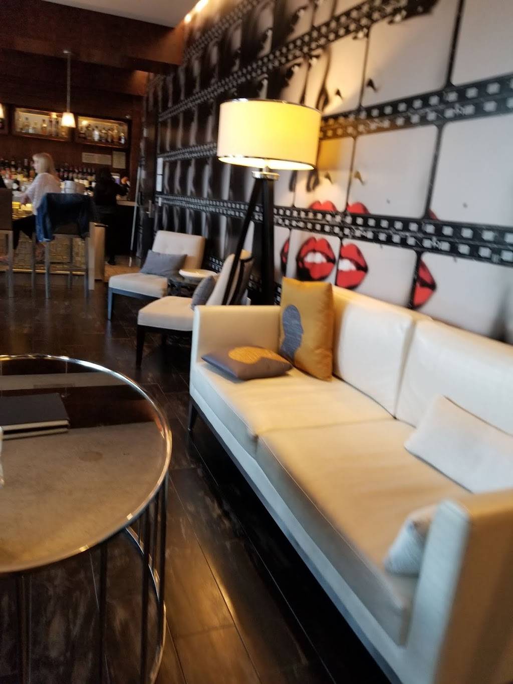 Nineteen26 Bar & Lounge | night club | SpringHill Suites, 549 S San Fernando Blvd, Burbank, CA 91502, USA | 8185242751 OR +1 818-524-2751