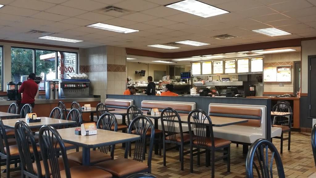 Whataburger | restaurant | 725 E Centerville Rd, Garland, TX 75041, USA | 9722788540 OR +1 972-278-8540