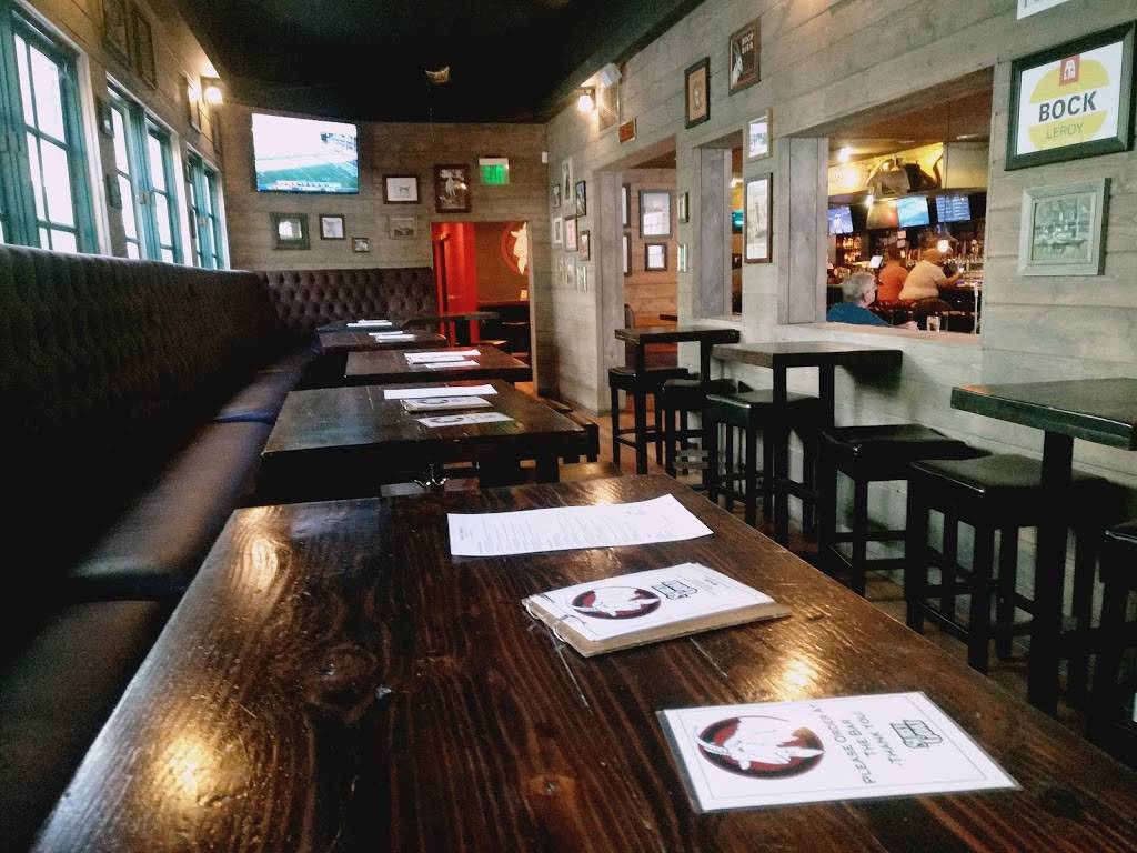 Surly Goat Encino | restaurant | 17337 Ventura Blvd #100a, Encino, CA 91316, USA | 8184538245 OR +1 818-453-8245