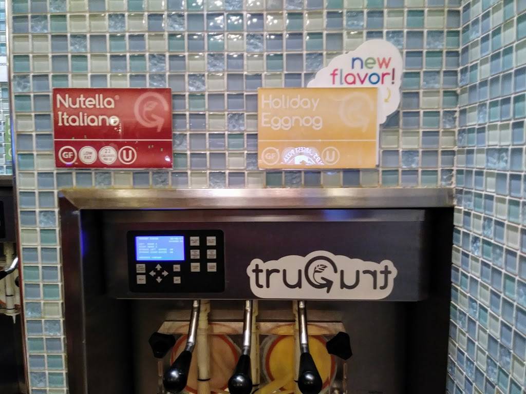 Di Nicos Pizza | restaurant | 42 South La Grange Road, La Grange, IL 60525, USA | 7083529800 OR +1 708-352-9800